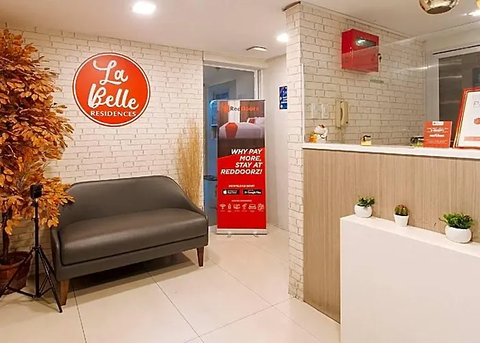 Reddoorz @ La Belle Residences Makati * Manila