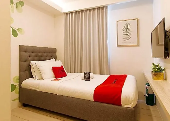 Hotel Reddoorz @ La Belle Residences Makati Manila